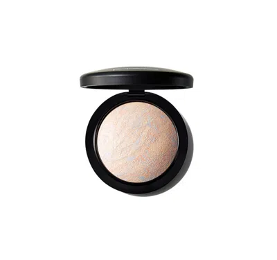 MAC COSMETICS UK MINERALIZE SKINFINISH IN LIGHTSCAPADE, SIZE: 10G