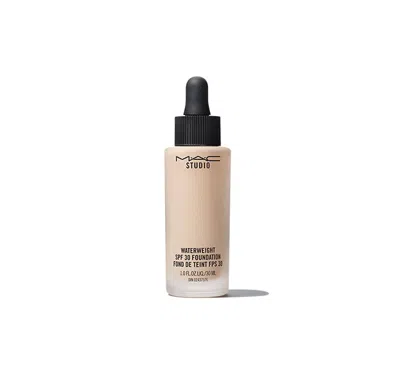 MAC COSMETICS UK STUDIO WATERWEIGHT SPF30 FOUNDATION IN NC15, SIZE: 30ML