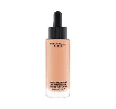 MAC COSMETICS UK STUDIO WATERWEIGHT SPF30 FOUNDATION IN NW30 IN BEIGE, SIZE: 30ML