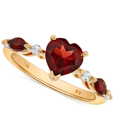 MACY'S GARNET (1-7/8 CT. T.W.) & DIAMOND (1/10 CT. TW.) HEART RING IN 14K GOLD