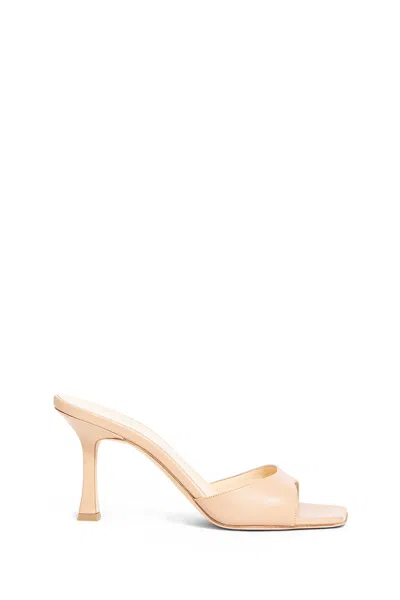 MAGDA BUTRYM ESTONIA MULES