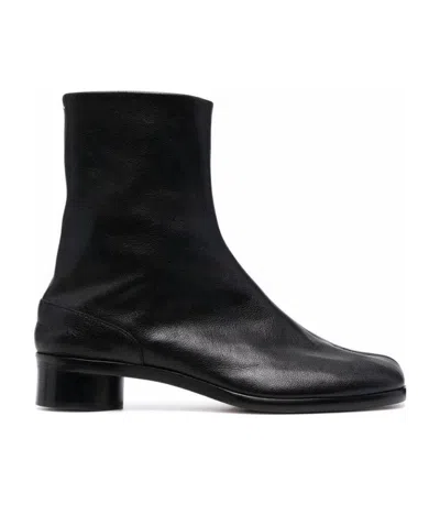 MAISON MARGIELA MAISON MARGIELA TABI TOE ANKLE BOOTS
