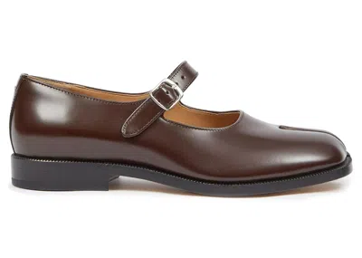 MAISON MARGIELA TABI MARY JANE (WOMEN'S) SNEAKERS IN CHIC BROWN