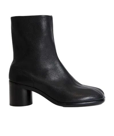 MAISON MARGIELA MAISON MARGIELA TABI SIDE-ZIPPED ANKLE BOOTS