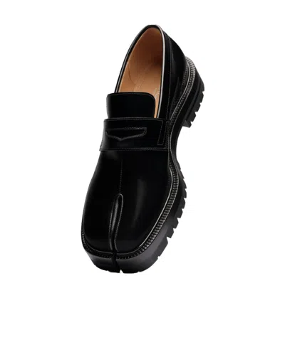 MAISON MARGIELA MAISON MARGIELA TABI TOE SLIP-ON LOAFERS