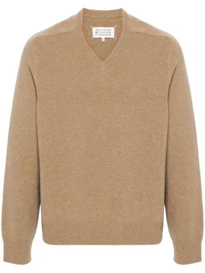 MAISON MARGIELA V-NECK WOOL JUMPER