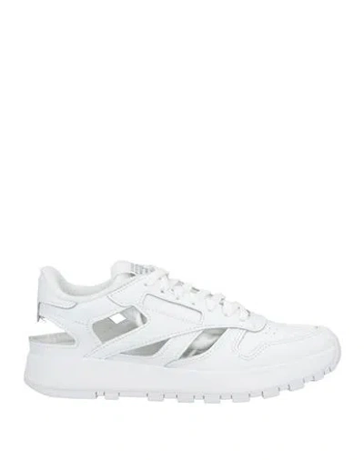 MAISON MARGIELA MAISON MARGIELA X REEBOK WOMAN SNEAKERS WHITE SIZE 6.5 LEATHER, TEXTILE FIBERS