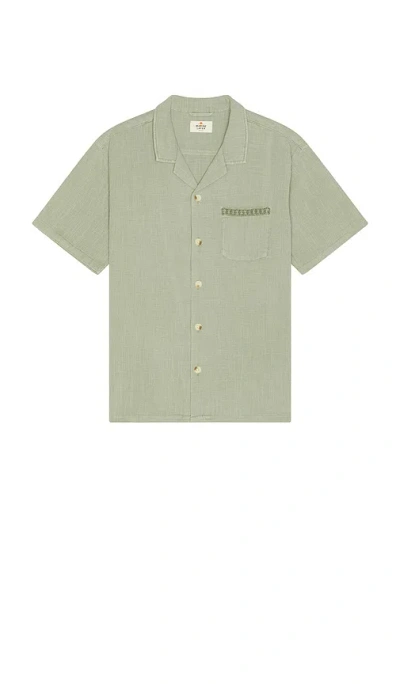 MARINE LAYER EMBROIDERED RESORT SHORT SLEEVE SHIRT