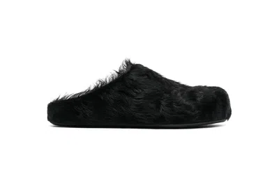 MARNI MARNI LONG HAIR CALFSKIN FUSSBETT SABOT MULE BLACK (WOMEN'S)