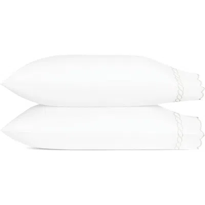 MATOUK MATOUK CLASSIC CHAIN SCALLOP SET OF 2 PILLOWCASES