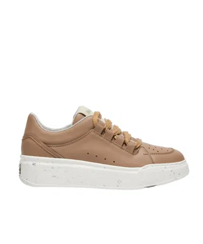 MAX MARA LACED SNEAKERS