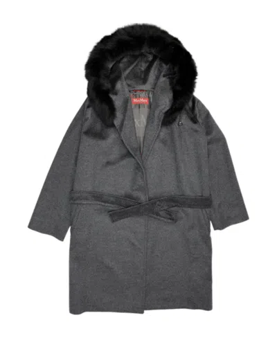 MAX MARA TIE A COAT WITH A WOOL COLLAR
