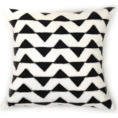 MBARE MBARE SADZA TRIANGLES PILLOW COVER 46CM