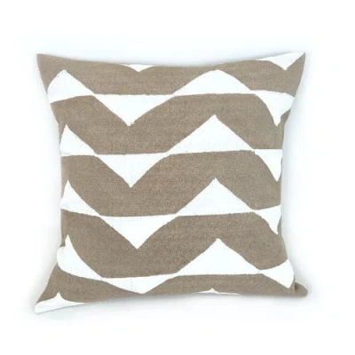MBARE MBARE SADZA TRIANGLES PILLOW COVER