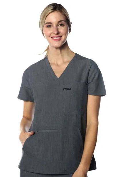 MEMBERS ONLY MEMBERS ONLY CORDOBA 5-POCKET SCRUB TOP