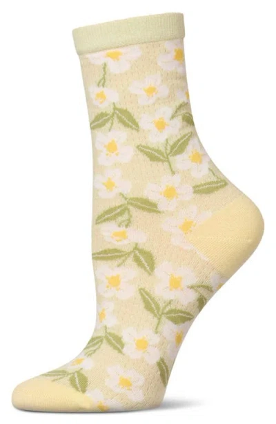 MEMOI MEMOI DAISY POINTELLE CREW SOCKS