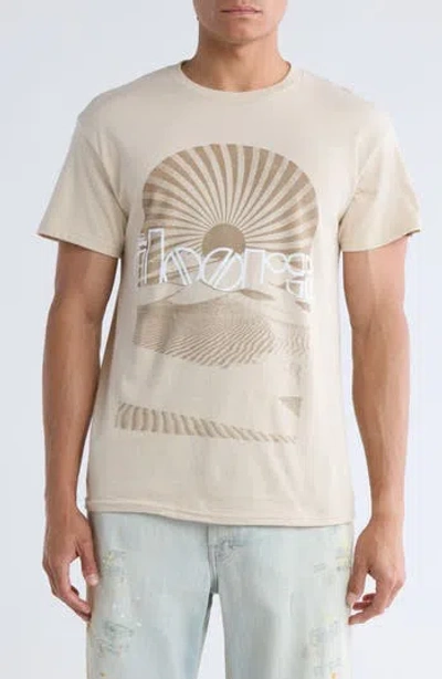 MERCH TRAFFIC MERCH TRAFFIC THE DOORS SUN LOGO COTTON GRAPHIC T-SHIRT