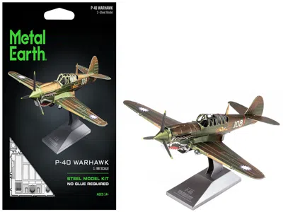 METAL EARTH MODEL KIT CURTISS P-40 WARHAWK FIGHTER-BOMBER AIRCRAFT "AMERICAN VOLUNTEER GROUP (AVG) CHINESE AIR F