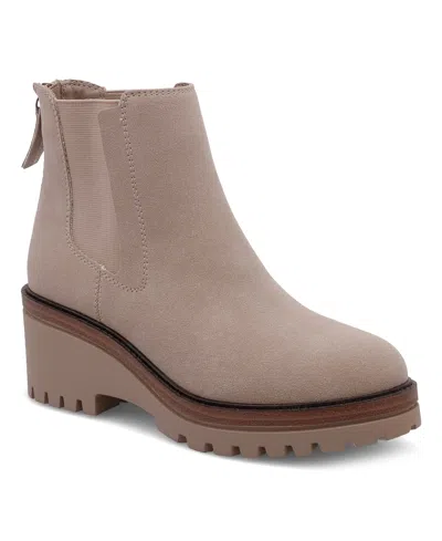 MIA WOMEN'S SEFI CHELSEA LUG SOLE BOOTIES