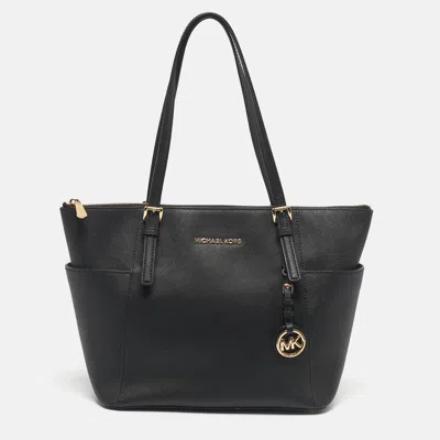 MICHAEL KORS MICHAEL BLACK LEATHER EAST WEST TOP ZIP TOTE