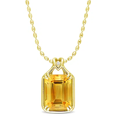 MIMI & MAX WOMENS 10 3/4CT TGW OCTAGON-CUT CITRINE AND WHITE TOPAZ SOLITAIRE NECKLACE IN YELLOW SILVER