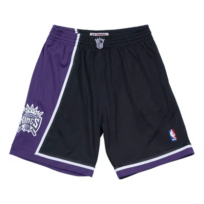MITCHELL & NESS Mitchell & Ness NBA Swingman Shorts Sacramento Kings Road 2000-01 'Black Purple'