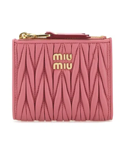 MIU MIU MIU MIU LOGO PLAQUE ZIPPED WALLET