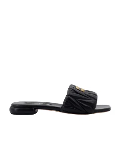 MIU MIU MIU MIU LOGO PLAQUE MATELASSÉ SANDALS