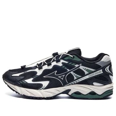 MIZUNO Mizuno Wave Solar V2 'Black Lifestyle Low'