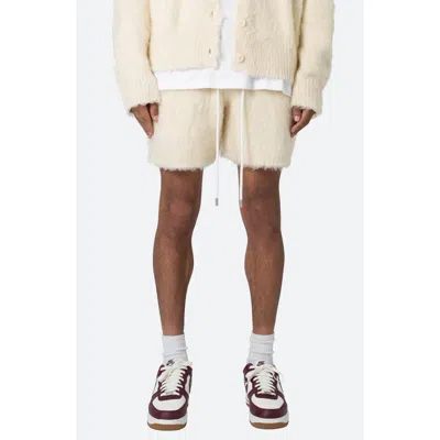 MNML MNML FUZZY SWEAT SHORTS