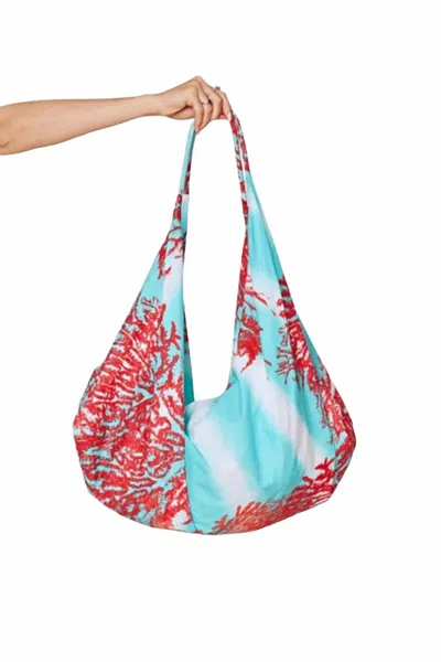MODAPOSA WOMEN'S TONIA CORAL SHOULDER BEACH BAG IN BLUE