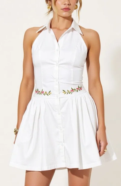 MODENAIRE MODENAIRE EMBROIDERED WAIST BUTTON-FRONT HALTER MINI DRESS WITH SMOCKED OPEN BACK
