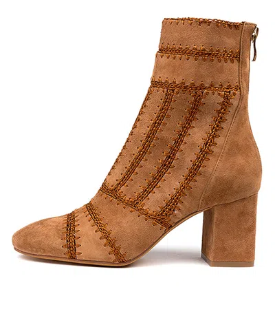 MOLLINI MOLLINI SHUFFLE BLUSH SUEDE WOMENS SHOES DRESS BOOTS ANKLE