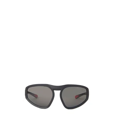 MONCLER MONCLER EYEWEAR PENTAGRA GEOMETRIC SUNGLASSES