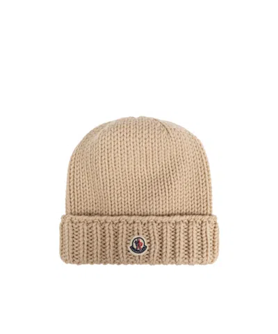 MONCLER MONCLER ENFANT LOGO PATCH RIBBED BEANIE