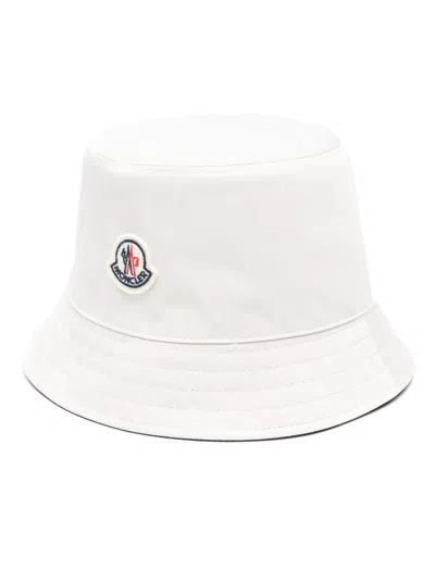 MONCLER REVERSIBLE LOGO-PATCH BUCKET HAT