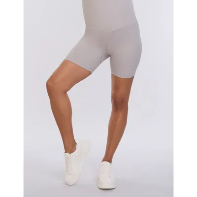 MOTHERHOOD MATERNITY MOTHERHOOD MATERNITY 6 1/2" RIBBED MATERNITY BIKER SHORT