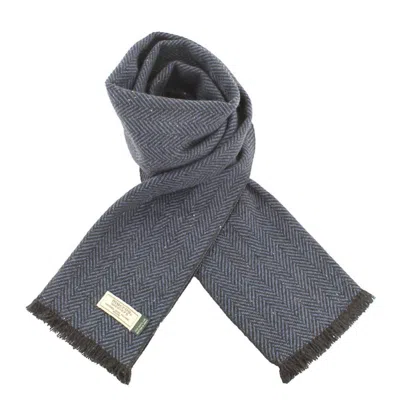 MUCROS WEAVERS MEN'S SOFT DONEGAL IRISH WOOL SCARF IN NAVY