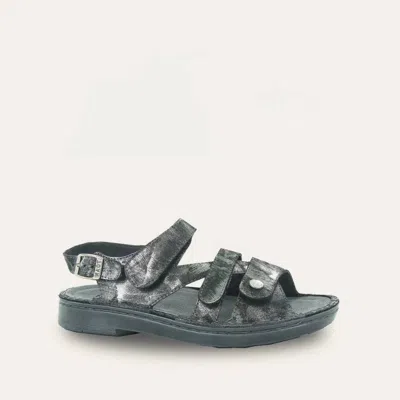 NAOT WOMEN'S FLEUR SANDALS - MEDIUM IN METALLIC ONYX