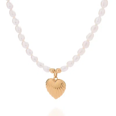 NELLOU JEWELLERY WOMEN'S WHITE / GOLD SCALLOP HEART WHITE PEARL NECKLACE GOLD PLATED STERLING SILVER