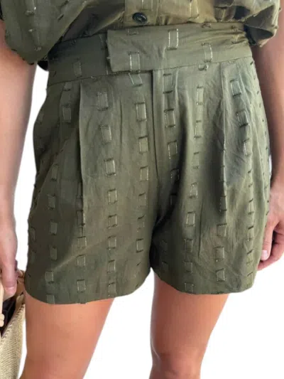 NEVER A WALLFLOWER WILLA SHORTS IN OLIVE GEO