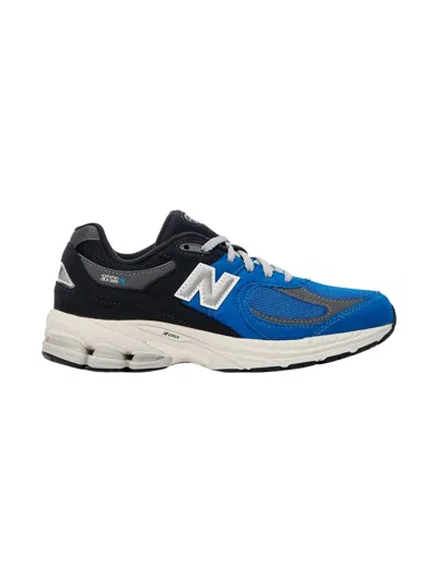 NEW BALANCE 2002R "BLUE OASIS" SNEAKERS