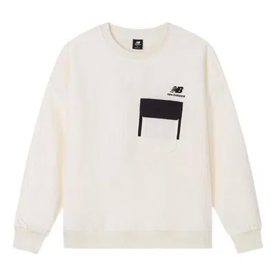 NEW BALANCE New Balance Logo Pocket Sweatshirt 'White Black'