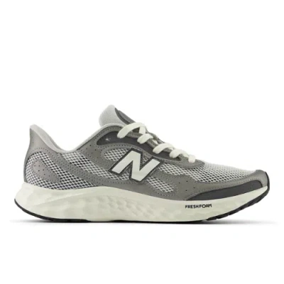 NEW BALANCE HERREN FRESH FOAM ARISHI V4 TIRALUX IN GRAU, SYNTHETIK, GRÖSSE 40.5