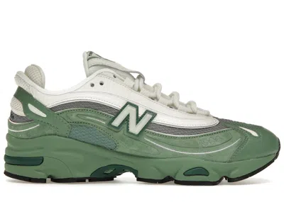 NEW BALANCE MEN'S NEW BALANCE 1000 GREEN GREY SNEAKERS IN MALLARD GREEN/SEA SALT