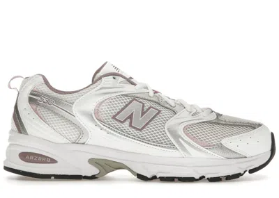 NEW BALANCE MEN'S NEW BALANCE 530 SNEAKERS IN WHITE/SILVER METALLIC/ICE WINE