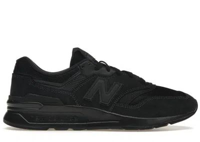 NEW BALANCE MEN'S NEW BALANCE 997H TRIPLE SNEAKERS IN BLACK