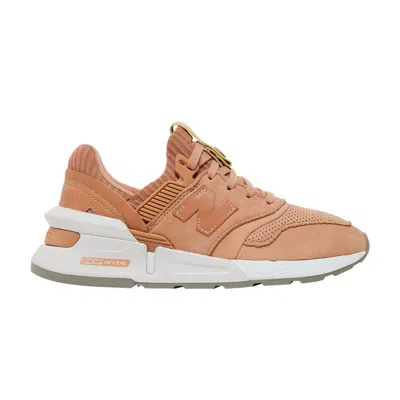 NEW BALANCE WMNS 997S 'PINK'