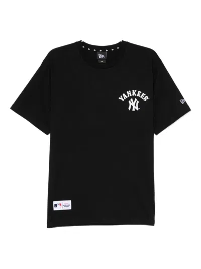 NEW ERA LOGO-PRINTED T-SHIRT