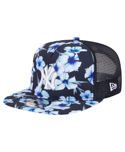 NEW ERA MEN'S NAVY NEW YORK YANKEES ADVENTURE PATTERN GOLFER TRUCKER SNAPBACK HAT